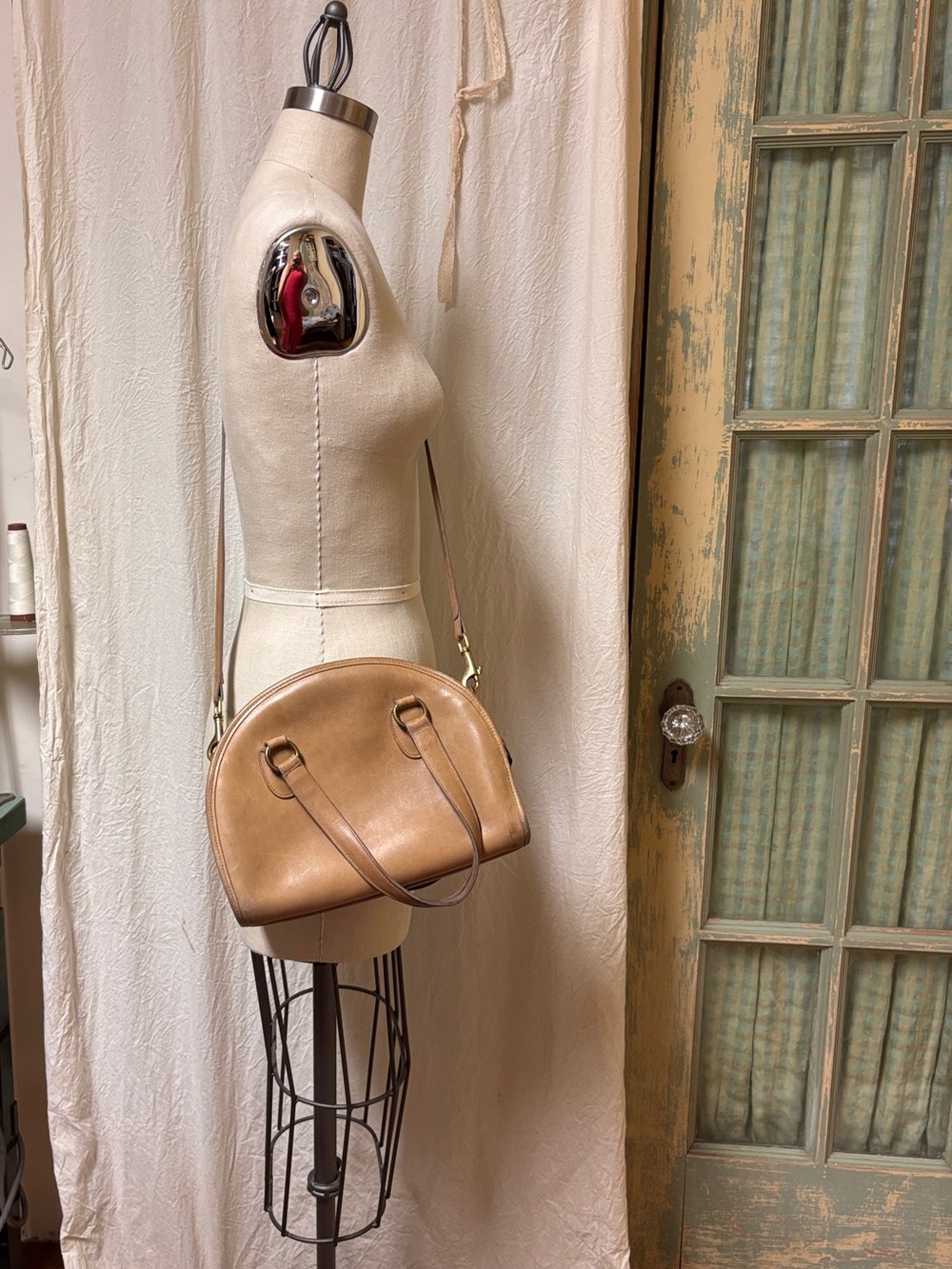 Vintage Coach Bowler Bag - Picture 4 of 11